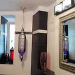 Art Апартаменты *