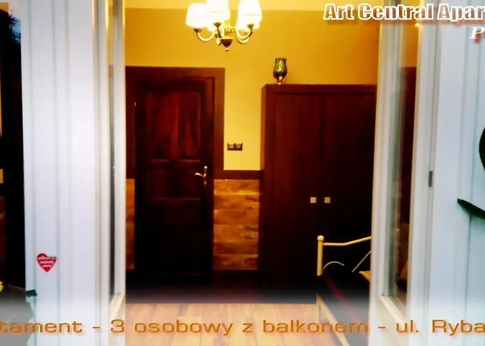 Art 아파트 포즈난